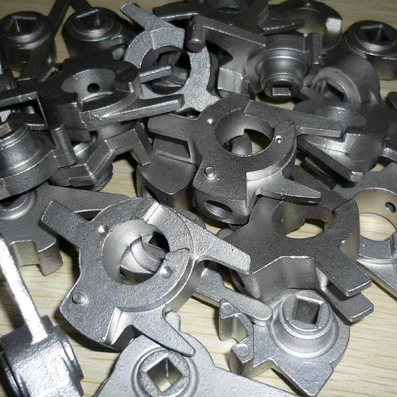 車床加工生鐵件能不能加水？