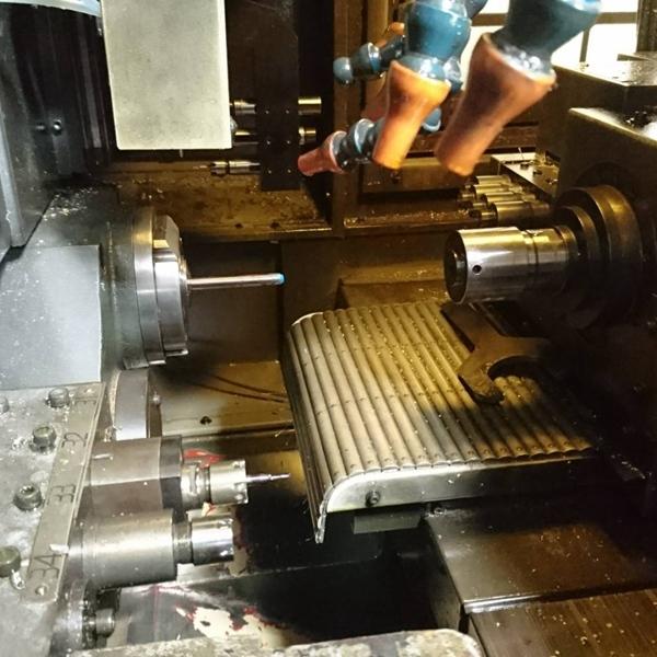 雙頭數(shù)控車(chē)床加工 雙頭數(shù)控車(chē)床加工